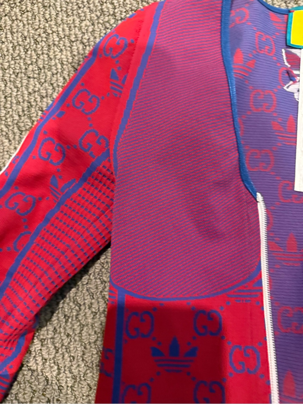 Gucci woman Red & Purple Cropped Logo Jacket - Picture 6 of 9